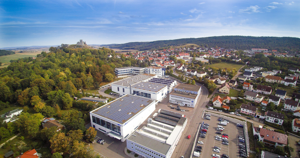 Luftbild der Photovoltaik-Anlage auf den Gebäuden der VAF GmbH Luftbild der Photovoltaik-Anlage auf den Gebäuden der VAF GmbH