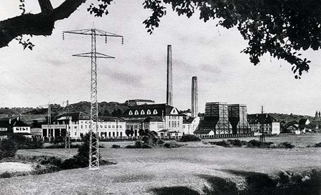 Firmengelände der UJAG 1938, schwarz-weiß Aufnahme