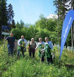 Baumpflanzaktion der EnBW ODR in Welzheim